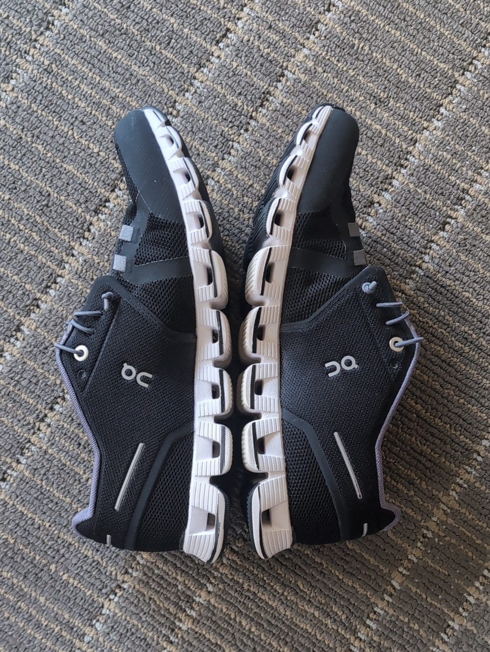 On Running Women’s Cloud Running Shoes US W9 - Picture 2 of 7
